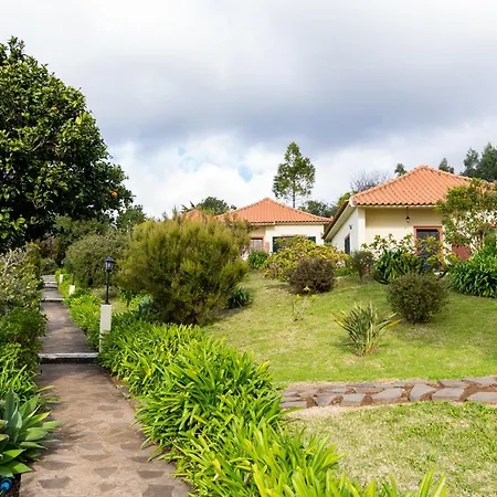 Do Amparo Chalé Ponta do Pargo