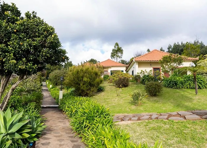 Do Amparo Chalet Ponta do Pargo