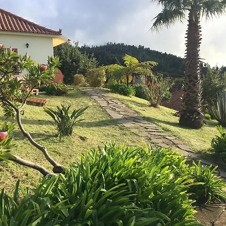 Do Amparo Σαλέ Ponta do Pargo