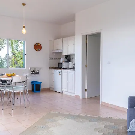 Do Amparo Ponta do Pargo